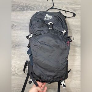 Gregory Z30 Hiking Backpack 30L Size M Black Gray Outdoor Waist Strap